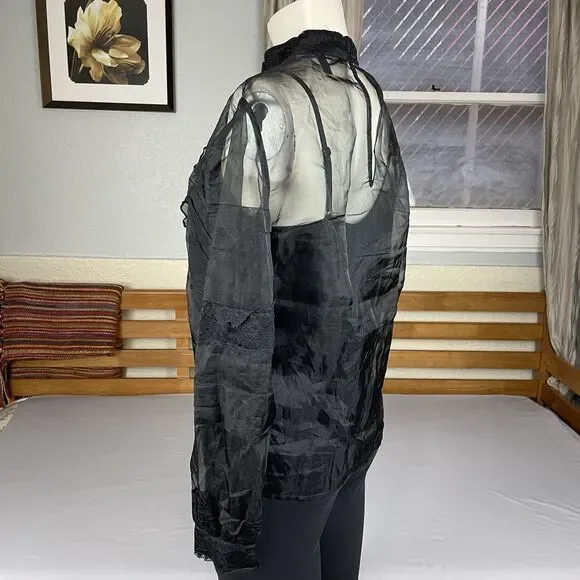 White House Black Market Vtg Style Blouse Women’s 4 Black Sheer Organza Lace